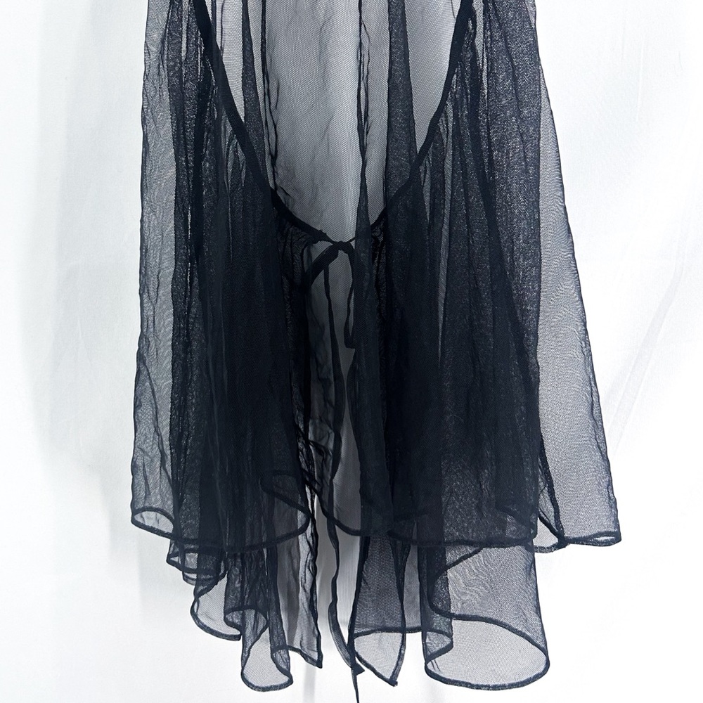 Victoria’s Secret Black Lace Babydoll Sheer Half Slip Medium NWOT - Picture 3 of 7